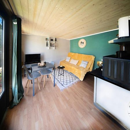 Le Nid Des Calanques Et Son Jacuzzi Apartment Marseille Exterior photo